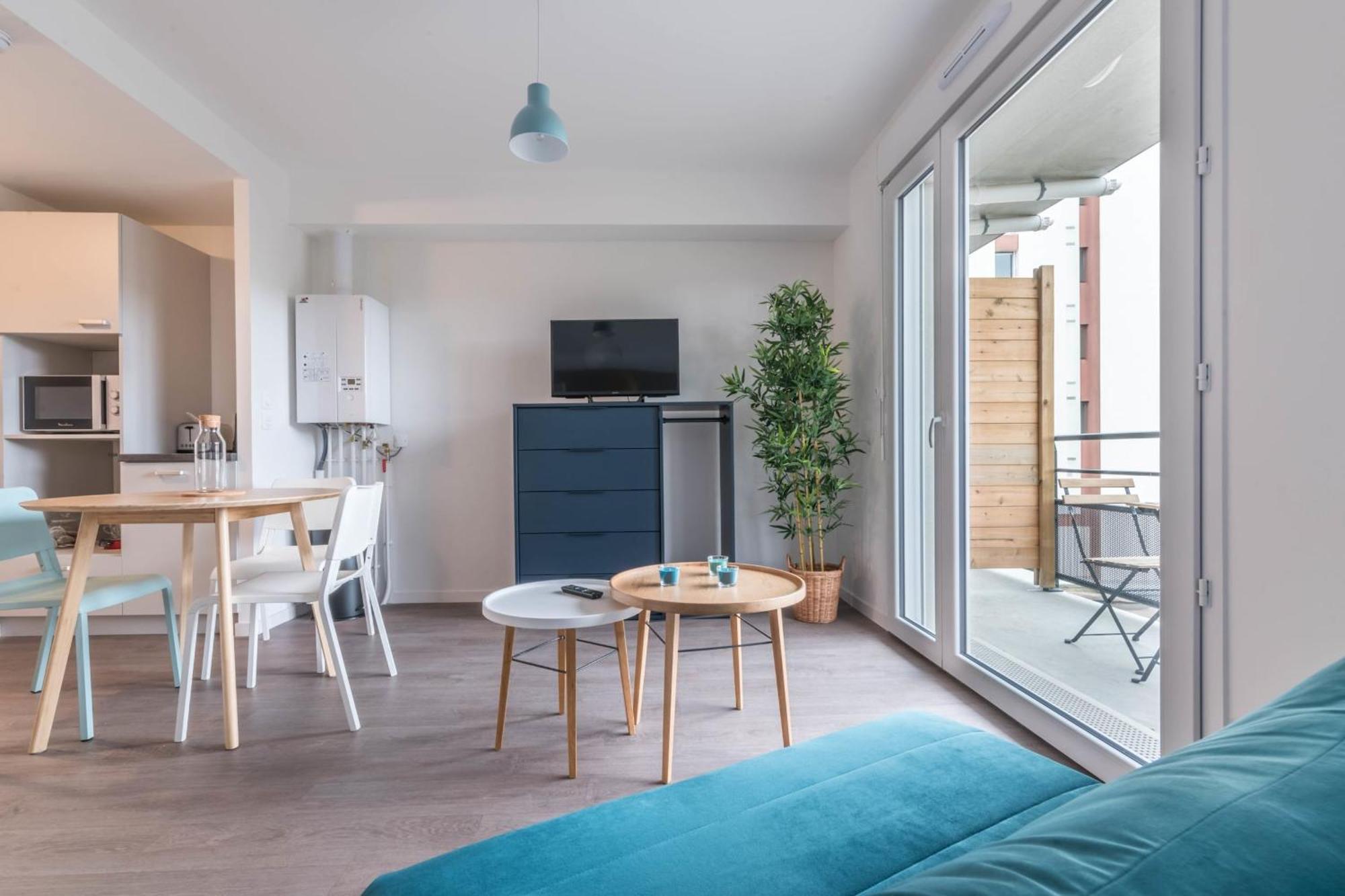 Appartamento PIERRICK - Studio proche gare, Wifi, arrivée 24 24 Le Mans Esterno foto